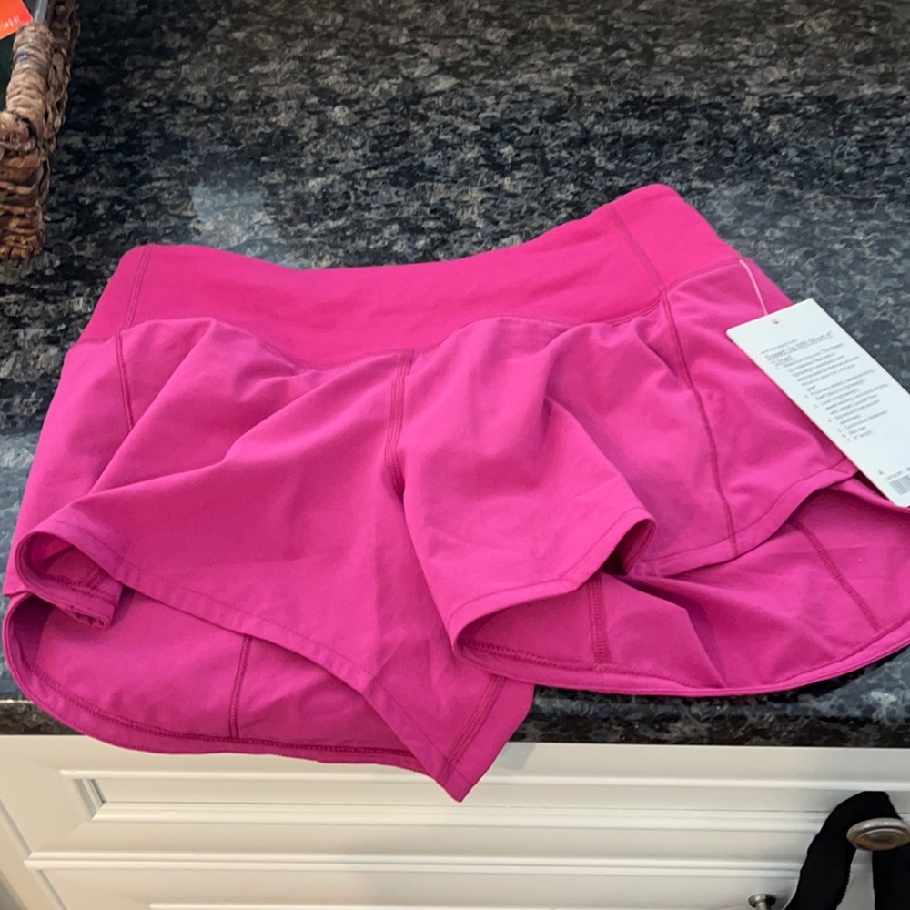 Lululemon speed up MR short 4” lined